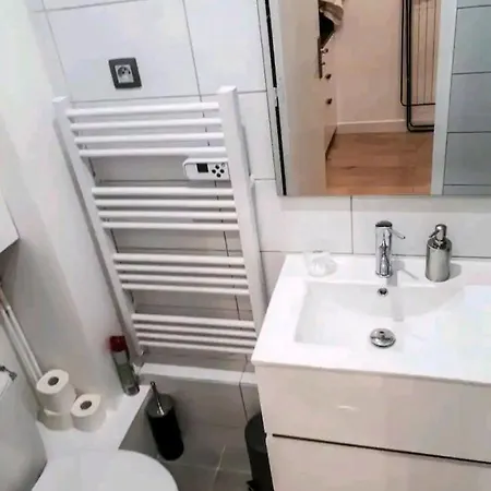 Apartment Ravissant Studio En Face De La Gare Toulouse